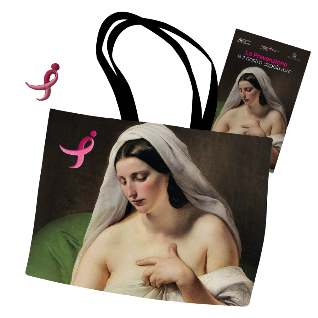 Shopper e quaderno della capsule collection Mese della Prevenzione